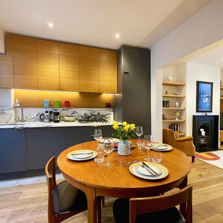 Stylish 2-Bedroom Townhouse Next To Brighton Station Exteriör bild