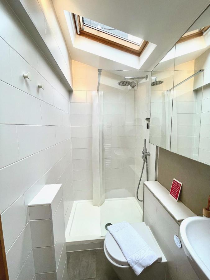 Stylish 2-Bedroom Townhouse Next To Brighton Station Exteriör bild