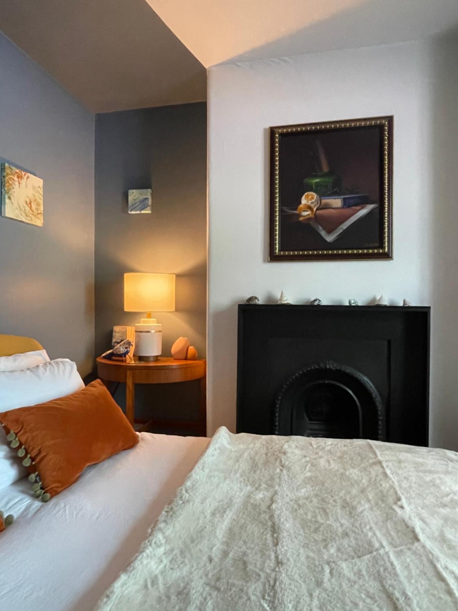 Stylish 2-Bedroom Townhouse Next To Brighton Station Exteriör bild